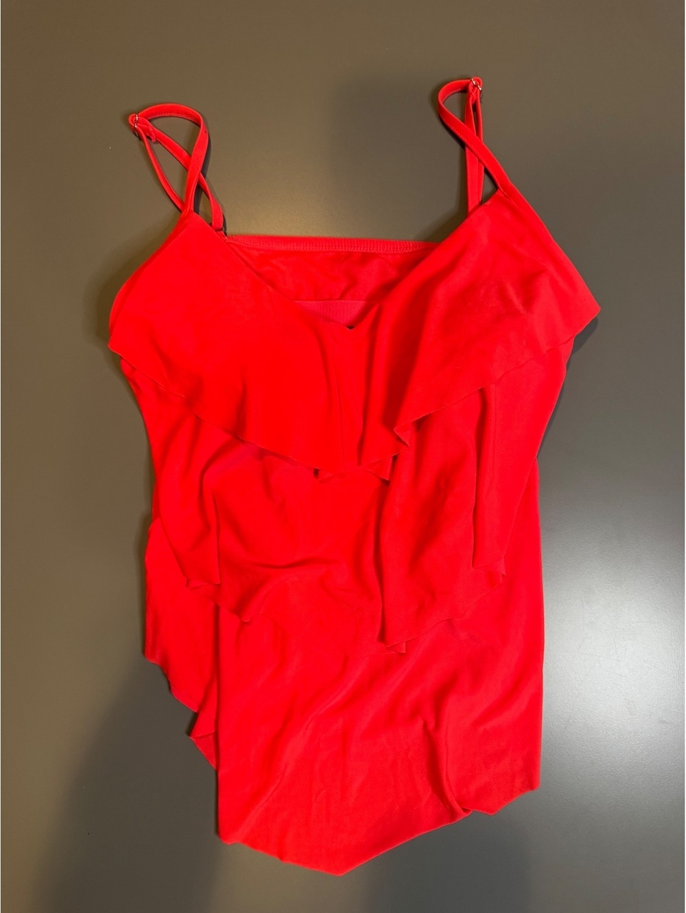 Women's Medium Hot pink Tankini Swimsuit with Ruffle